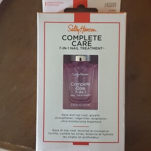 SallyHansen complete nailcare in original box